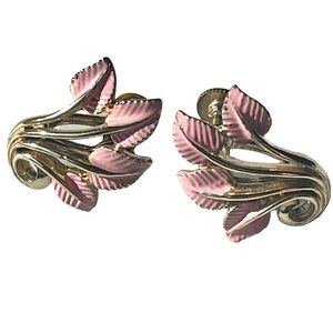 Vintage MCM Coro screw back earrings pink enamel and gold toned